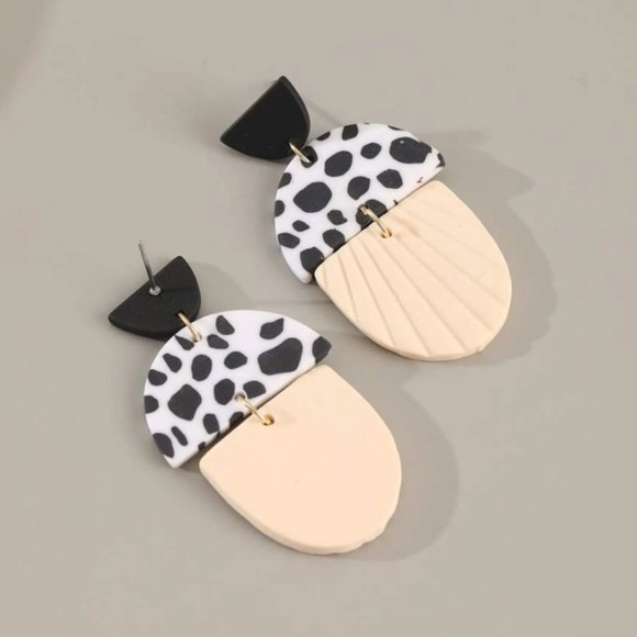 ⭐️✨✨FREE Clay Polka Dot Boho Peasant Hipster Shell Hippie Art Deco Farm Earrings - Picture 3 of 8
